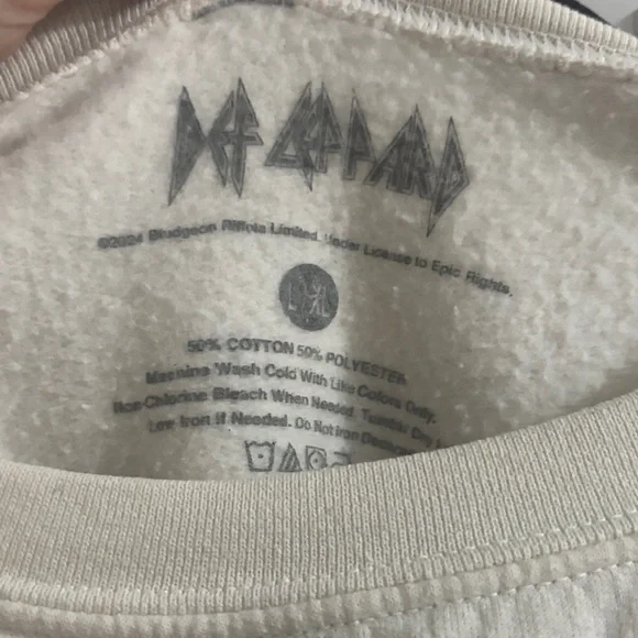 Altar'd State Cream Def Leppard Hoodie - Picture 2 of 3